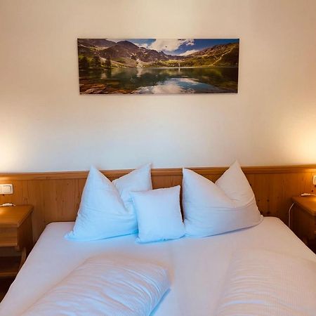 Hotel Schmiedboden Oberndorf in Tirol Luaran gambar