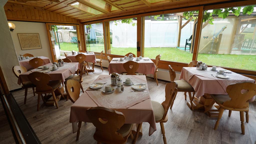 Hotel Schmiedboden Oberndorf in Tirol Luaran gambar