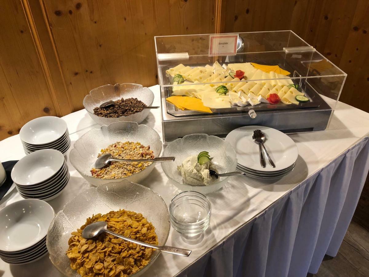 Hotel Schmiedboden Oberndorf in Tirol Luaran gambar