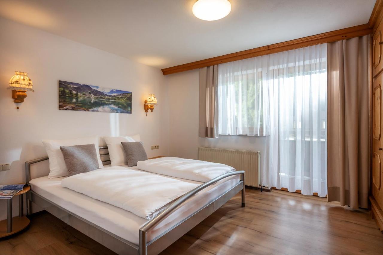 Hotel Schmiedboden Oberndorf in Tirol Luaran gambar