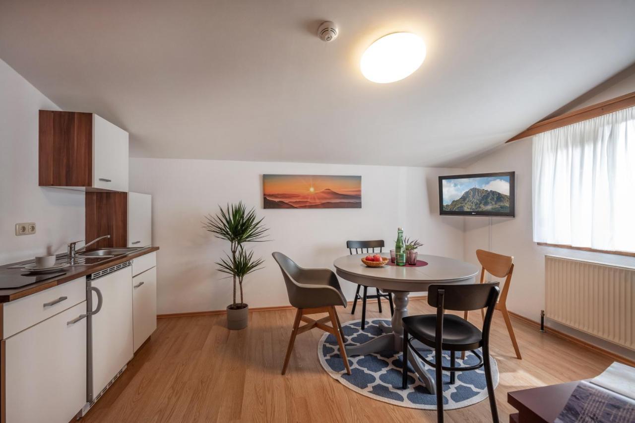Hotel Schmiedboden Oberndorf in Tirol Luaran gambar